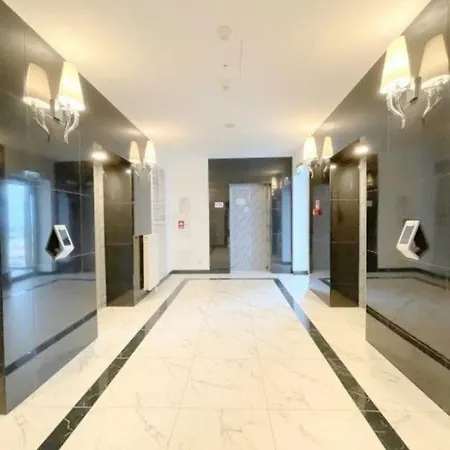 Hanza Tower White Sky 16 To 26th Floor Pool & 公寓 什切青